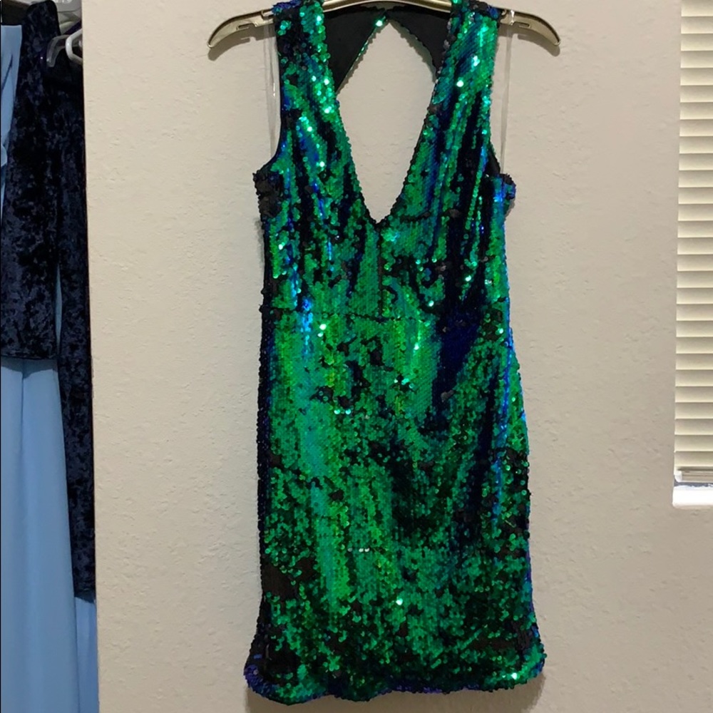 VEGAS sequin dress